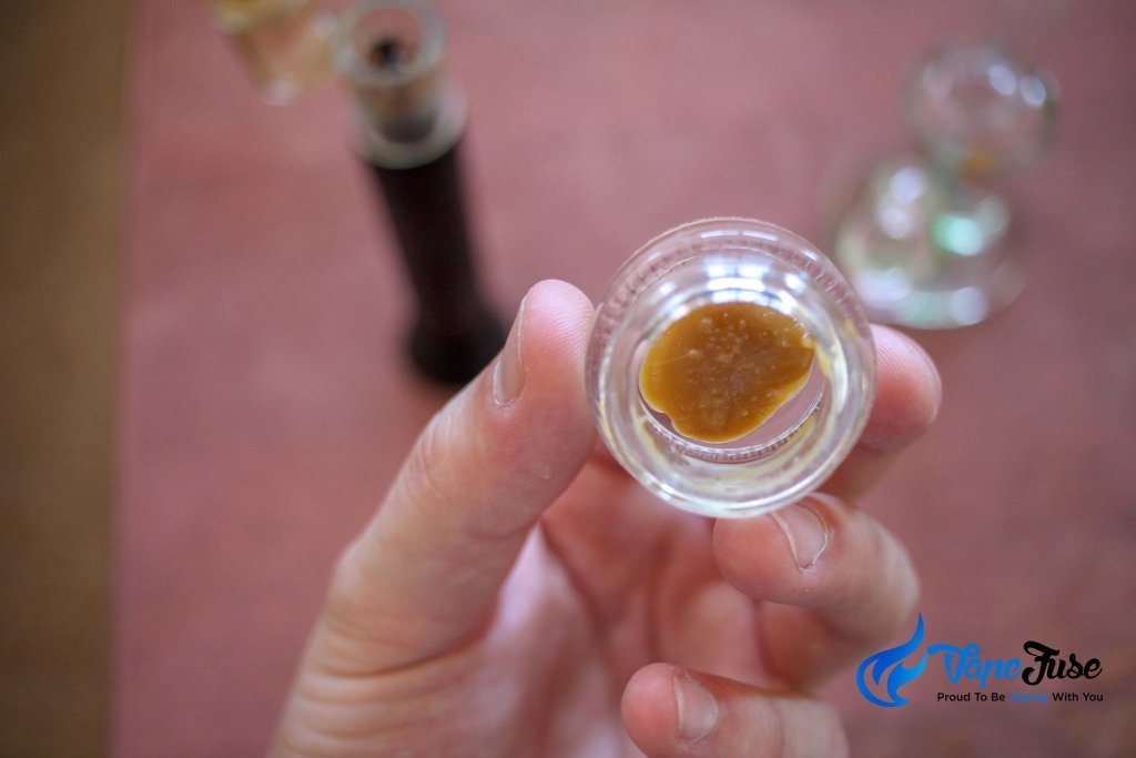 dabbing concentrates shatter